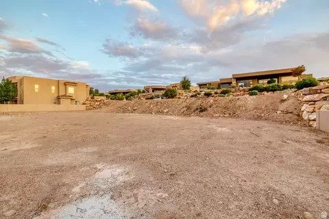 2003 E Opal Way, Saint George, UT 84790 photo 12