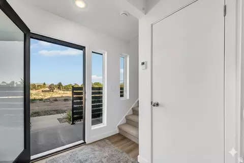 4483 S 500 E #3, Millcreek, UT 84107