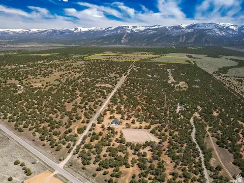 1 N Pigeon Hollow Rd N, Spring City, UT 84662