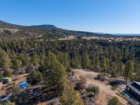 17 Pine St #17, Orderville, UT 84758