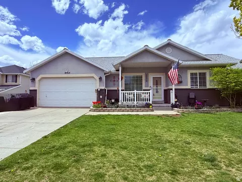 8764 S Pebblecreek Rd W, West Jordan, UT 84081