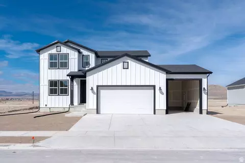 2173 E Granite Ln, Eagle Mountain, UT 84005