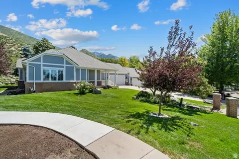 1788 E Seven Oaks Lane Ln, Ogden, UT 84403