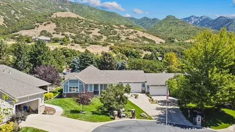 1788 E Seven Oaks Lane Ln, Ogden, UT 84403