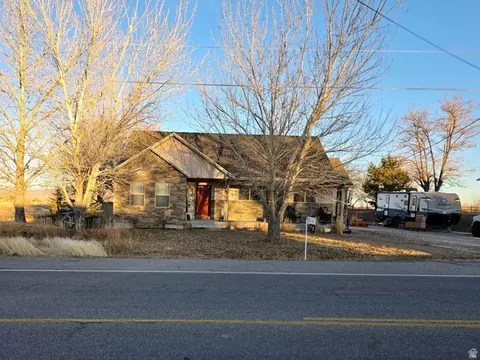 3147 S Vernal Ave, Vernal, UT 84078