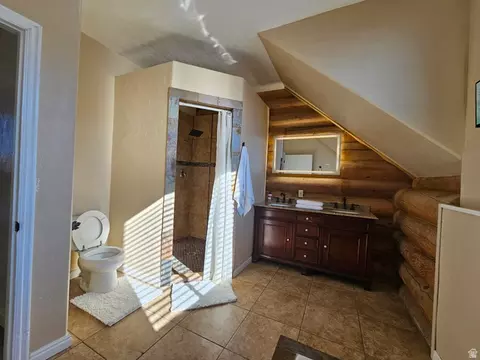 Bath - 11905 E 24560 N, Fairview, UT 84629 photo 4 of 6