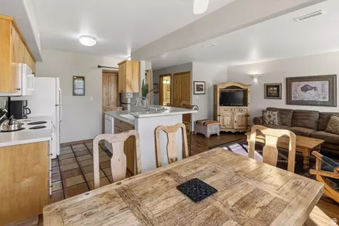 Dining - 3414 E La Camino, Moab, UT 84532 photo 2 of 3