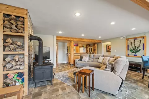Living - 986 E 2290 N, Monroe, UT 84754 photo 4 of 6