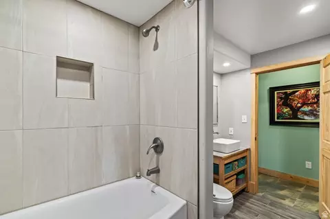 Bath - 986 E 2290 N, Monroe, UT 84754 photo 8 of 8