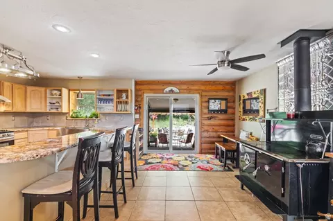 Kitchen - 986 E 2290 N, Monroe, UT 84754 photo 2 of 9