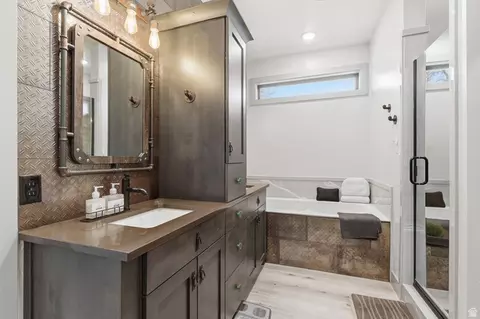 Bath - 175 N 100 W, Providence, UT 84332 photo 1 of 5