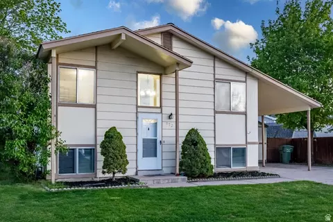 952 W 330 S, Logan, UT 84321