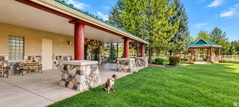 Exterior - 622 E Highway 144 E, New Harmony, UT 84757 photo 11 of 17