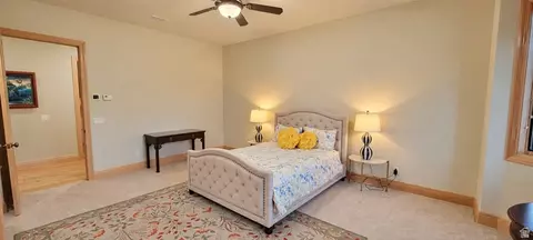 Bedroom - 622 E Highway 144 E, New Harmony, UT 84757 photo 2 of 4