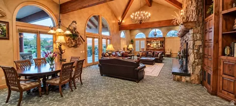 Living - 622 E Highway 144 E, New Harmony, UT 84757 photo 4 of 6