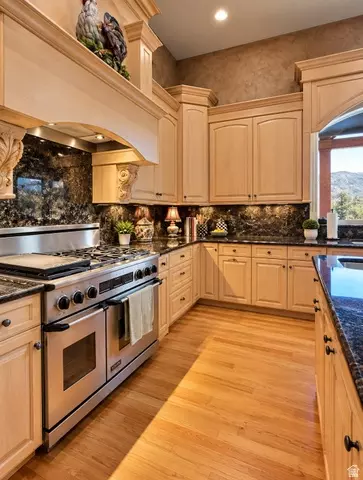 Kitchen - 622 E Highway 144 E, New Harmony, UT 84757 photo 1 of 4