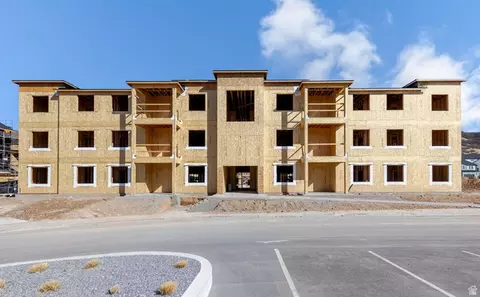 4695 S 690 W #U202, Mapleton, UT 84664