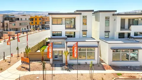 5273 S Blue Pearl Aly, Saint George, UT 84790