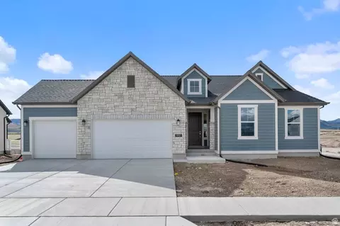 8902 S Smoky Hollow Rd, West Jordan, UT 84081