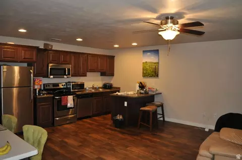 Kitchen - 280 N 750 E, Vineyard, UT 84059 photo 2 of 2