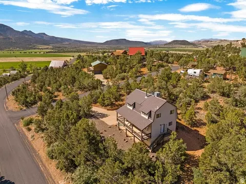 View/Area - 375 Hillcrest Cir, Central, UT 84722 photo 7 of 10