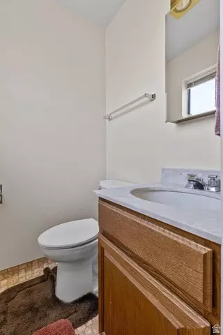 Bath - 375 Hillcrest Cir, Central, UT 84722 photo 1 of 3