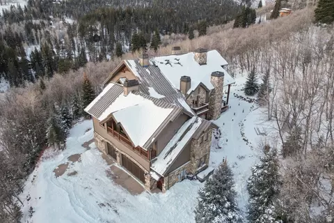 8807 N Timphaven Rd E, Sundance, UT 84604