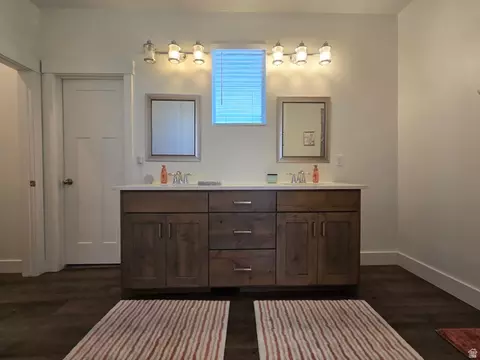 Bath - 1324 E 620 S, Payson, UT 84651 photo 2 of 7