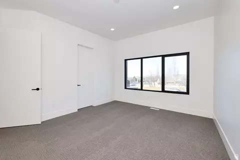 Bedroom - 1306 E Victor Ln, Draper, UT 84020 photo 3 of 5