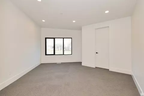Bedroom - 1306 E Victor Ln, Draper, UT 84020 photo 4 of 5