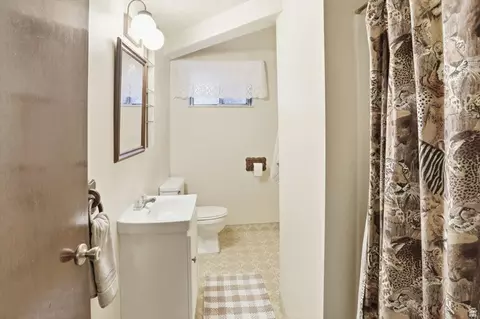 Bath - 380 N 200 W, Logan, UT 84321 photo 3 of 3