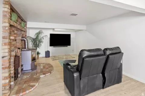 Living - 2192 E High Mesa Dr, Sandy, UT 84092 photo 4 of 4
