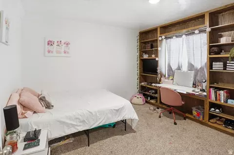 Bedroom - 2192 E High Mesa Dr, Sandy, UT 84092 photo 4 of 10