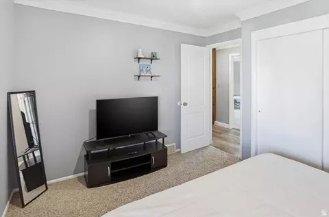 Bedroom - 2192 E High Mesa Dr, Sandy, UT 84092 photo 3 of 10