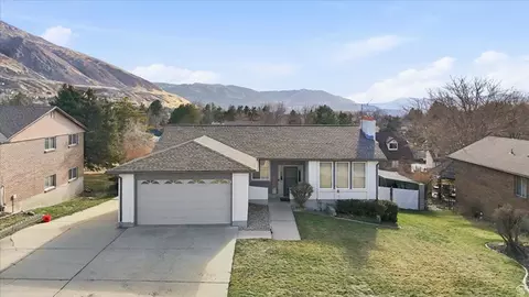 View/Area - 2192 E High Mesa Dr, Sandy, UT 84092 photo 1 of 10