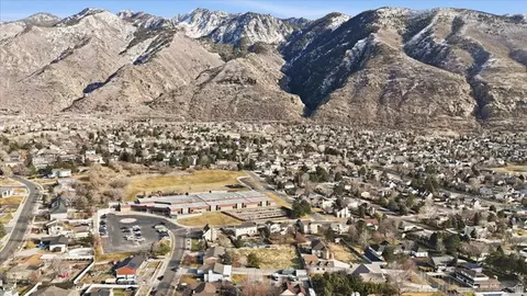 View/Area - 2192 E High Mesa Dr, Sandy, UT 84092 photo 9 of 10