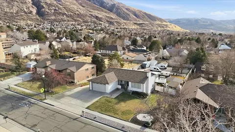 View/Area - 2192 E High Mesa Dr, Sandy, UT 84092 photo 3 of 10
