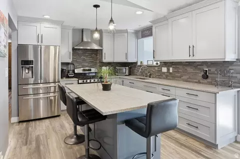 Kitchen - 2192 E High Mesa Dr, Sandy, UT 84092 photo 5 of 5