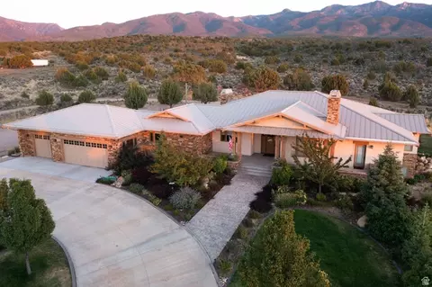 775 E Valley View Rd, Fillmore, UT 84631