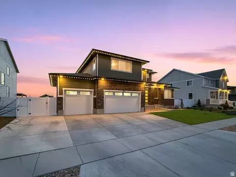 Exterior - 3372 S Pinyon Park Ln, Mapleton, UT 84664 photo 5 of 17