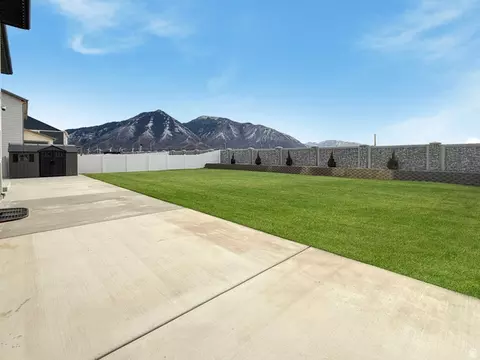 Exterior - 3372 S Pinyon Park Ln, Mapleton, UT 84664 photo 15 of 17