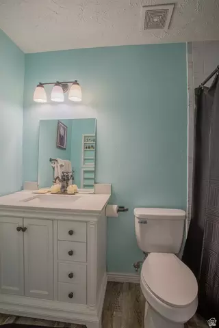 Bath - 563 N 200 W, Bountiful, UT 84010 photo 1 of 1