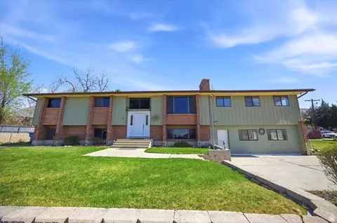 793 E Orchard Dr, Pleasant Grove, UT 84062