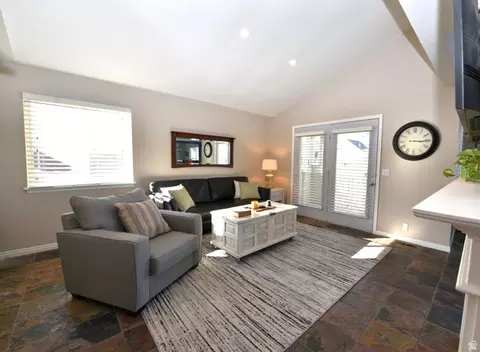 1360 W 6690 S #E-204, West Jordan, UT 84084