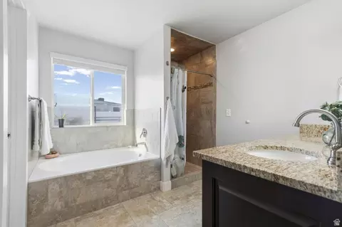 Bath - 1587 E Smithfield Dr, Eagle Mountain, UT 84005 photo 2 of 4