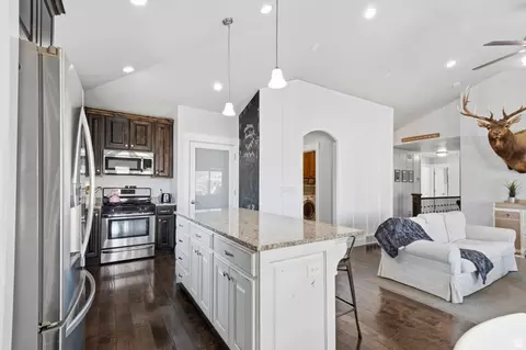 Kitchen - 1587 E Smithfield Dr, Eagle Mountain, UT 84005 photo 2 of 5