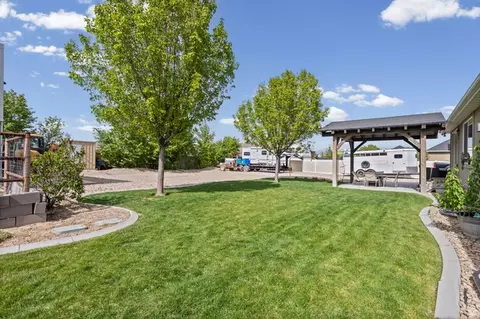 Exterior - 1587 E Smithfield Dr, Eagle Mountain, UT 84005 photo 21 of 21