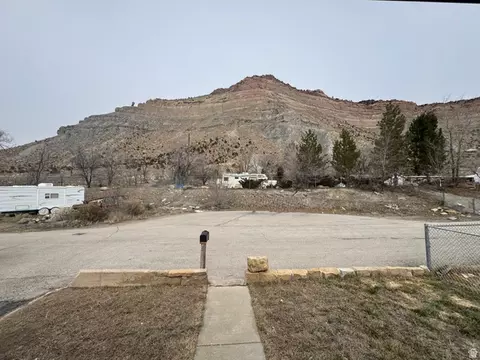 Exterior - 46 E St, Helper, UT 84526 photo 10 of 13