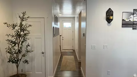 Entry Way - 1131 E Deborah St, Eagle Mountain, UT 84005 photo 1 of 1