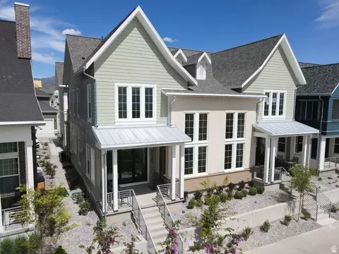 11383 S Watercourse Rd W #206, South Jordan, UT 84009